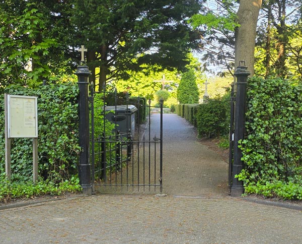 begraafplaats RK Oegstgeest keuzenkamp-marcelis