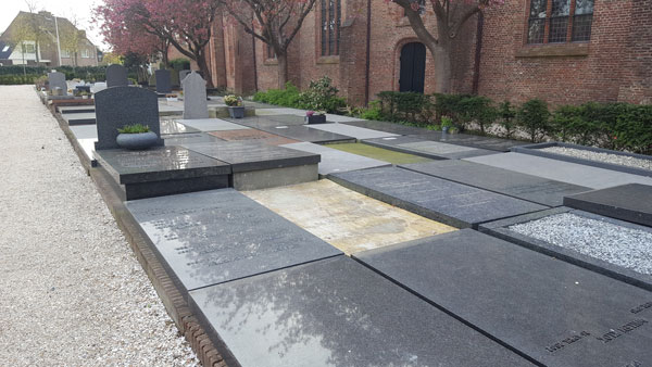 katwijk_begraafplaats-kerklaan-dorpskerk_grafmonumenten_gedenktekens_keuzenkamp-marcelis
