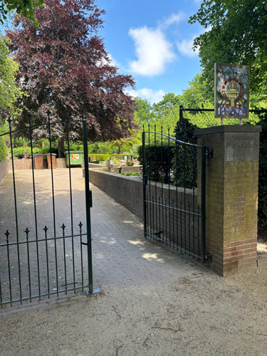 Entree-algemene-begraafplaats-Voorhout_Keuzenkamp_Marcelis