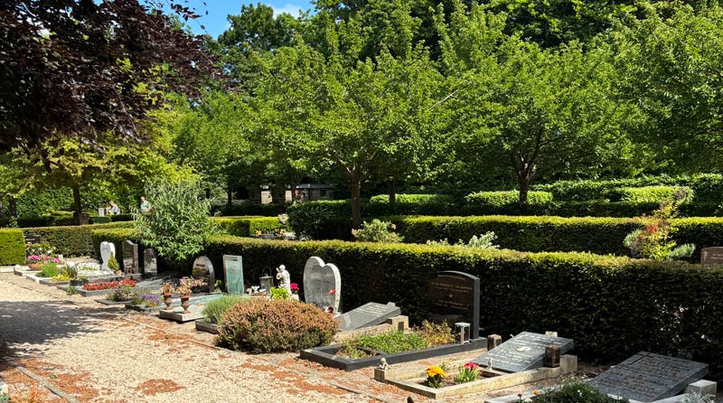 grafsteen_begraafplaats-Voorhout_keuzenkamp-marcelis