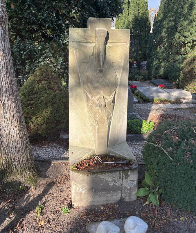 Een-prachtig-beeldhouwwerk_vaurion-Keuzenkamp-marcelis